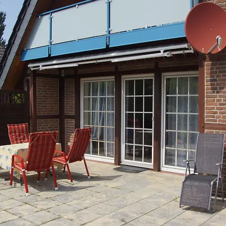 Holiday home 4 Personen Fachwerkhaus In Erster Reihe Zum Deich Mit Badewanne Und Kamin Otterndorf
