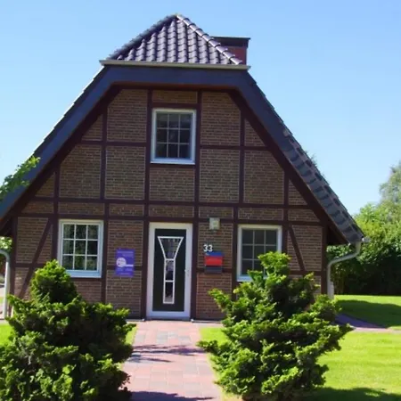 Feriehus 4 Personen Fachwerkhaus In Erster Reihe Zum Deich Mit Badewanne Und Kamin